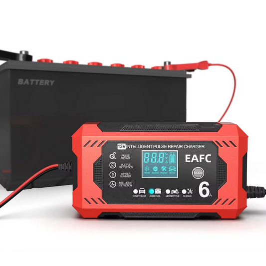 Intelligentes Auto-Batterieladegerät 12V/24V - LCD-Anzeige & Automatischer Schutz