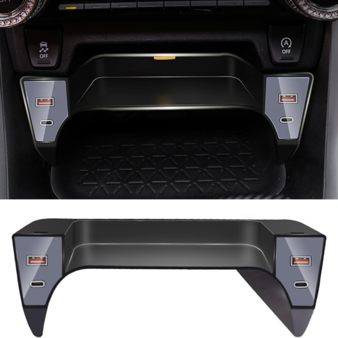 Hub USB per Auto — Ricarica Veloce e Installazione Discreta