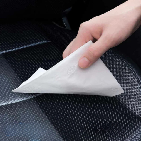 Autó Hosszú Hatású Újító Spray – Hatékony a Felületek Öregedése Ellen