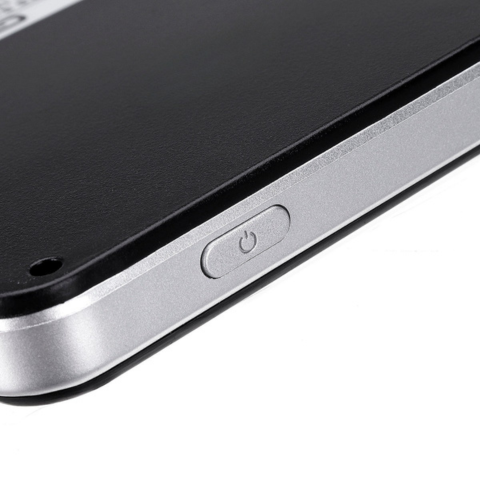 GPS Érintőképernyős Autó – Folyamatos Navigáció és Modern Felület