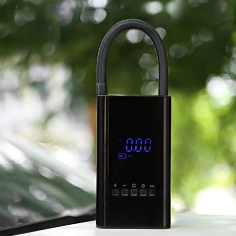 ミニポータブルコンプレッサー – LED表示と調整可能な圧力 